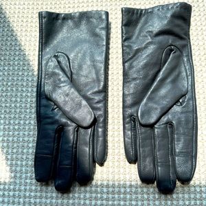 Thinsulate Leather Gloves